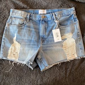 Frame Le Ultra Baggy Shorts